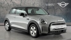 MINI Hatchback 1.5 Cooper Classic 3dr Auto Petrol Hatchback